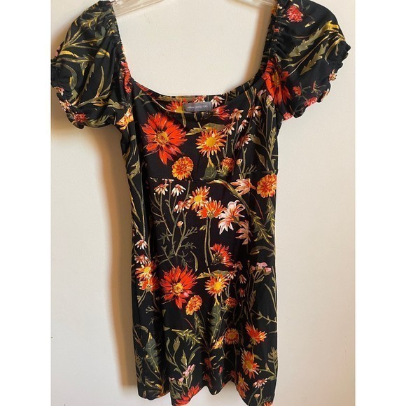 Urban Outfitters Black Floral Print‎ Bodycon Mini Dress- NEW - Picture 3 of 10